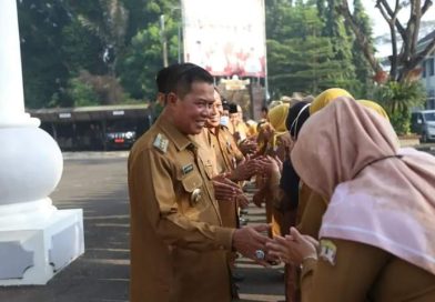Angin segar untuk tenaga honorer di Pemerintah Kota Serang Angin segar untuk tenaga honorer di Pemerintah Kota Serang