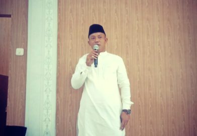 Masjid Umur samir puri anggrek Memberi santunan anak yatim piatu Masjid Umur samir puri anggrek Memberi santunan anak yatim piatu