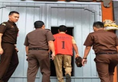 Kejari Tetapkan 1 Lagi Tersangka Kasus Korupsi Dana BOS Pandeglang Kejari Tetapkan 1 Lagi Tersangka Kasus Korupsi Dana BOS Pandeglang