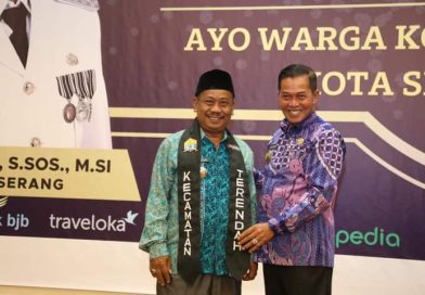 Wali Kota Serang Berikan Penghargaan Bagi Yang Patuh Bayar Pajak Wali Kota Serang Berikan Penghargaan Bagi Yang Patuh Bayar Pajak