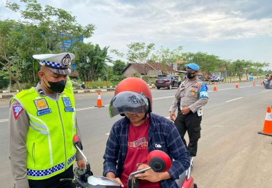 Satgas Gakkum di Hari ke 3 Ops Zebra Maung 2022 Laksanakan Tindakan Berupa Tilang Satgas Gakkum di Hari ke 3 Ops Zebra Maung 2022 Laksanakan Tindakan Berupa Tilang