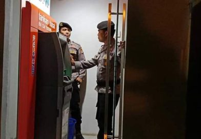 Dua pelaku Pembobol ATM Di Lebak Banten Duel Dengan Petugas Ronda Dua pelaku Pembobol ATM Di Lebak Banten Duel Dengan Petugas Ronda