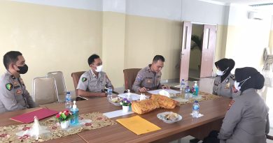 Bidkeu Polda Banten Laksanakan Pemeriksaan Kas dan Serah Terima Jabatan Bendahara Pengeluaran Bidkeu Polda Banten Laksanakan Pemeriksaan Kas dan Serah Terima Jabatan Bendahara Pengeluaran