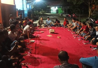 Pengurus RW 05 puri anggrek Edi Purwanto bentuk pemekaran RT Di Blok F Pengurus RW 05 puri anggrek Edi Purwanto bentuk pemekaran RT Di Blok F