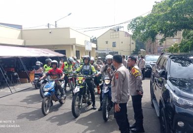 Distribusikan Bantuan untuk Korban Gempa di Daerah Pelosok, Polri Gunakan Motor Trail Distribusikan Bantuan untuk Korban Gempa di Daerah Pelosok, Polri Gunakan Motor Trail