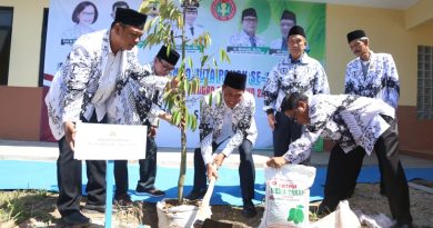Hindari Pemanasan Global, PGRI Kota Serang lakukan Gerakan Tanam 10 Juta Pohon di Kota Serang Hindari Pemanasan Global, PGRI Kota Serang lakukan Gerakan Tanam 10 Juta Pohon di Kota Serang