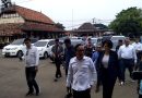 Mantan politisi Partai Demokrat Ferdinand Hutahaean, Ketua Pemuda Pancasila Kota Serang Pujiyanto, para pendamping hukum artis Nikita Mirzani.