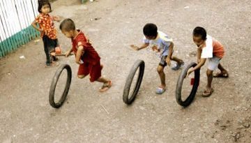 Belajarlah Dari Pengalaman Ketika Kita Diusia Kanak Kanak, Demi Anak Kita Yang Hidup Dijaman Degitalisasi Belajarlah Dari Pengalaman Ketika Kita Diusia Kanak Kanak, Demi Anak Kita Yang Hidup Dijaman Degitalisasi