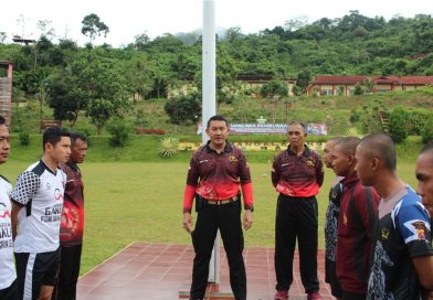 Dalam Rangka Jumat Sehat Personel dan Siswa Diktuba SPN Polda Banten Melaksanakan Olahraga Bersama Dalam Rangka Jumat Sehat Personel dan Siswa Diktuba SPN Polda Banten Melaksanakan Olahraga Bersama