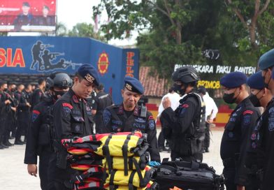 Satbrimob Polda Banten Laksanakan Apel Gelar Pasukan dan Peralatan, Antisipasi Di Musim Penghujan Satbrimob Polda Banten Laksanakan Apel Gelar Pasukan dan Peralatan, Antisipasi Di Musim Penghujan