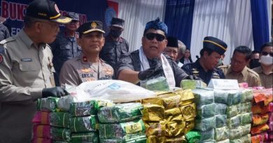 BNN Musnahkan Ratusan Kilo Narkoba Di Banten BNN Musnahkan Ratusan Kilo Narkoba Di Banten