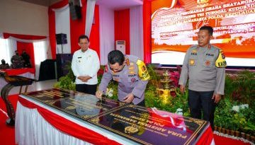 Bagian Etalase Kerukunan dan Toleransi Beragama, Kapolri Resmikan Rumah Ibadah DI Kepri Bagian Etalase Kerukunan dan Toleransi Beragama, Kapolri Resmikan Rumah Ibadah DI Kepri