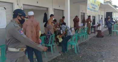 PNS Aktif Pemkab Serang Didakwa Pungli Kepara Pedagang Pasar Rp 664 Juta PNS Aktif Pemkab Serang Didakwa Pungli Kepara Pedagang Pasar Rp 664 Juta