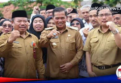 Wali Kota Serang Syafrudin Tegaskan Kepada Para Kadisnya Agar Hadapi Ormas Dan LSM, Jangan di Tinggal Kabur Kalau Kita Benar Wali Kota Serang Syafrudin Tegaskan Kepada Para Kadisnya Agar Hadapi Ormas Dan LSM, Jangan di Tinggal Kabur Kalau Kita Benar
