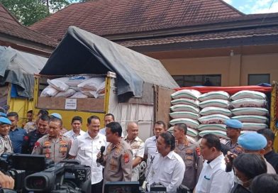 Polda Banten Melalui Satgas Pangan Berhasil Tangkap 7 Tersangka Pengoplos Beras Bulog Polda Banten Melalui Satgas Pangan Berhasil Tangkap 7 Tersangka Pengoplos Beras Bulog