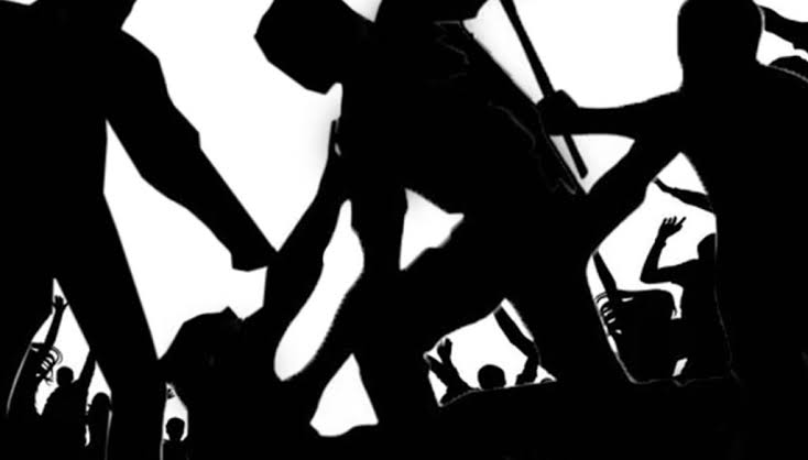 Pengeroyokan Dan Intimidasi Kepada Wartawan, LSM Di SPBU Canguk Magelang. Pengeroyokan Dan Intimidasi Kepada Wartawan, LSM Di SPBU Canguk Magelang.