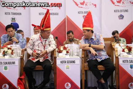 Wali Kota Serang Syafrudin Bergabung Dengan Para Wali Kota Se-Indonesia dalam Pembukaan Rakernas Apeksi XVI di Kota Makassar Wali Kota Serang Syafrudin Bergabung Dengan Para Wali Kota Se-Indonesia dalam Pembukaan Rakernas Apeksi XVI di Kota Makassar