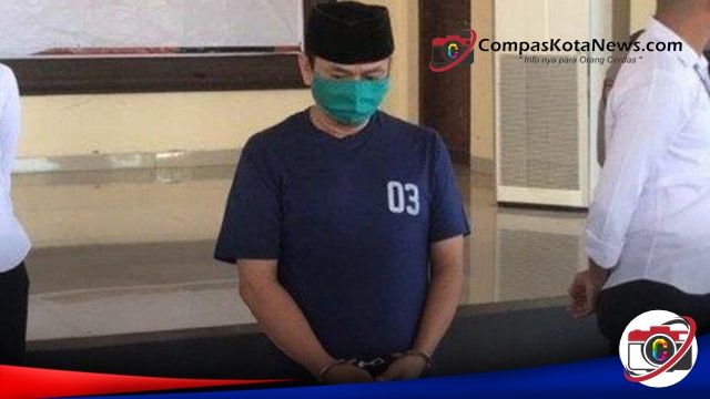Skandal Mengejutkan: Kades di Demak Gunakan Dana Desa untuk Sewa 4 Pemandu Lagu! Skandal Mengejutkan: Kades di Demak Gunakan Dana Desa untuk Sewa 4 Pemandu Lagu!