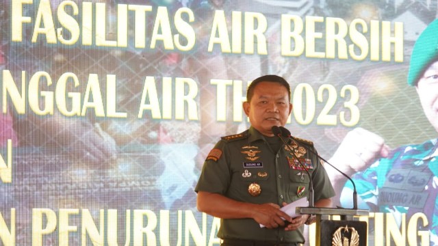 Peresmian Penggunaan Fasilitas Air Bersih Program TNI Manunggal Air di Lebak Disambut Sukacita Ribuan Warga Peresmian Penggunaan Fasilitas Air Bersih Program TNI Manunggal Air di Lebak Disambut Sukacita Ribuan Warga