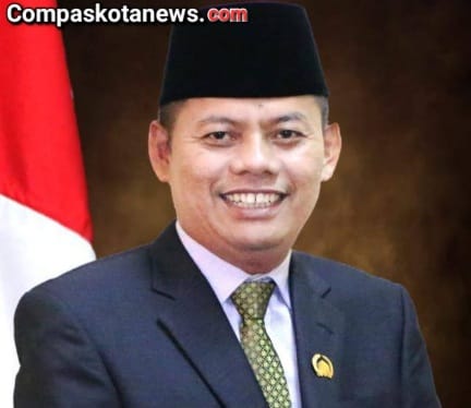 Seni Berpolitik Sebagai Komitmen Jiwa: Inspirasi Dari H Namin, Mantan Ketua Dewan Kota Serang Seni Berpolitik Sebagai Komitmen Jiwa: Inspirasi Dari H Namin, Mantan Ketua Dewan Kota Serang
