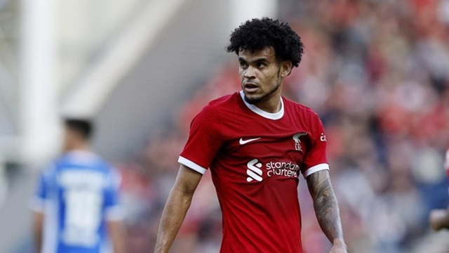 Luis Diaz Memukau Dunia Sepak Bola dengan Aksi Gemilangnya dalam Laga Uji Coba Liverpool vs Darmstadt Luis Diaz Memukau Dunia Sepak Bola dengan Aksi Gemilangnya dalam Laga Uji Coba Liverpool vs Darmstadt