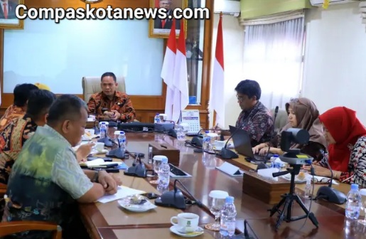 Pj Wali Kota Tangerang Nurdin, Panggil Beberapa Unsur Kepala OPD Untuk Beraksi Cepat: Lakukan Program Pembangunan Tancap Gas ! Pj Wali Kota Tangerang Nurdin, Panggil Beberapa Unsur Kepala OPD Untuk Beraksi Cepat: Lakukan Program Pembangunan Tancap Gas !