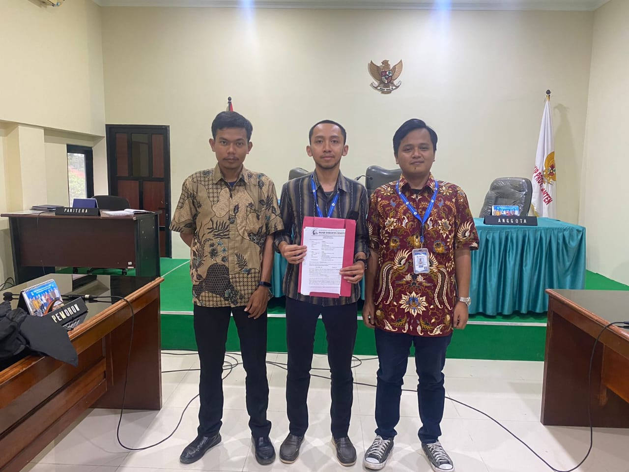 Kalah Atas Sengketa Informasi Publik DPUPR Provinsi Banten Wajib Menyerahkan 12 Dokumen Penyerta Perda Nomor 1 Tahun 2023 Tentang Rencana Tata Ruang Wilayah Provinsi Banten Tahun 2023 – 2043. Kalah Atas Sengketa Informasi Publik DPUPR Provinsi Banten Wajib Menyerahkan 12 Dokumen Penyerta Perda Nomor 1 Tahun 2023 Tentang Rencana Tata Ruang Wilayah Provinsi Banten Tahun 2023 – 2043.