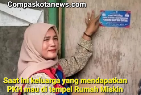 Ada 154.089 Orang di Lebak Banten yang Menerima Bantuan Sosial dan PKH (Program Keluarga Harapan) Rumah nya Akan di tempel Stiker Miskin Ada 154.089 Orang di Lebak Banten yang Menerima Bantuan Sosial dan PKH (Program Keluarga Harapan) Rumah nya Akan di tempel Stiker Miskin