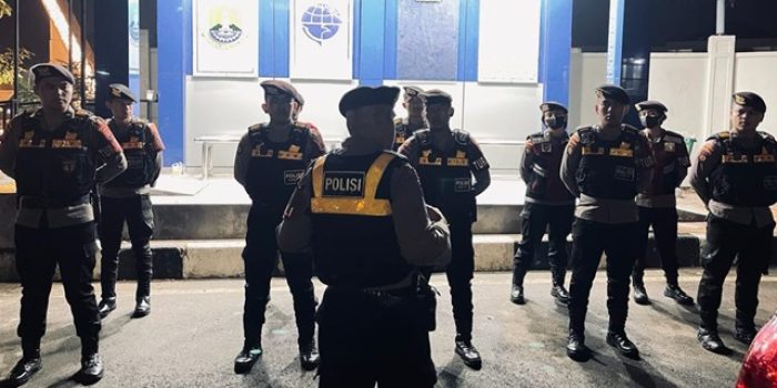 Personel Ditsamapta Polda Banten Lakukan Patroli OMB 2023