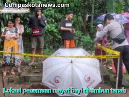 Masyarakat Desa Gunungsari Geger Telah di Temukan Mayat Bayi Digundukan Tanah Masyarakat Desa Gunungsari Geger Telah di Temukan Mayat Bayi Digundukan Tanah