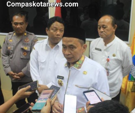 Pj Wali Kota Serang, Yedi Rahmat Berharap Rumah Sakit Bersinergi Tangani Masalah Kesehatan Secara Layak di Kota Serang Pj Wali Kota Serang, Yedi Rahmat Berharap Rumah Sakit Bersinergi Tangani Masalah Kesehatan Secara Layak di Kota Serang