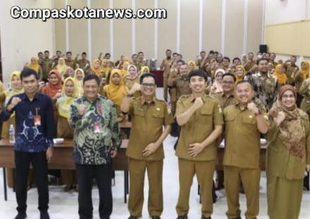 Bimbingan Teknis Inovasi dan Gagasan Perkembangan Daerah di Buka oleh Sekda Kota Serang Nanang Saepudin Bimbingan Teknis Inovasi dan Gagasan Perkembangan Daerah di Buka oleh Sekda Kota Serang Nanang Saepudin