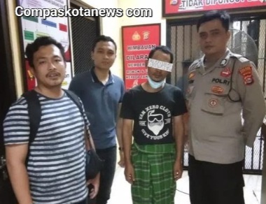 Perkosa Istri Tetangga, Tukang Bakso Asal Ciruas Kabupaten Serang di Tangkap Polisi Perkosa Istri Tetangga, Tukang Bakso Asal Ciruas Kabupaten Serang di Tangkap Polisi