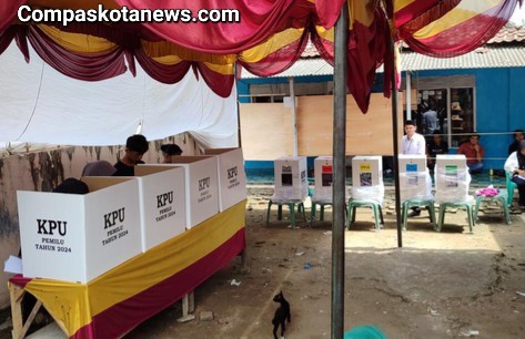 Ketua KPPS di Kota Serang Kelurahan Bendung Diduga Nyoblos 5 Kali, “Eh Orangnya Hilang” saat PSU Digelar Ketua KPPS di Kota Serang Kelurahan Bendung Diduga Nyoblos 5 Kali, “Eh Orangnya Hilang” saat PSU Digelar