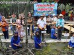 pj-gubernur-banten-tanam-mangrove-di-teluk-banten-18022024-144452-1