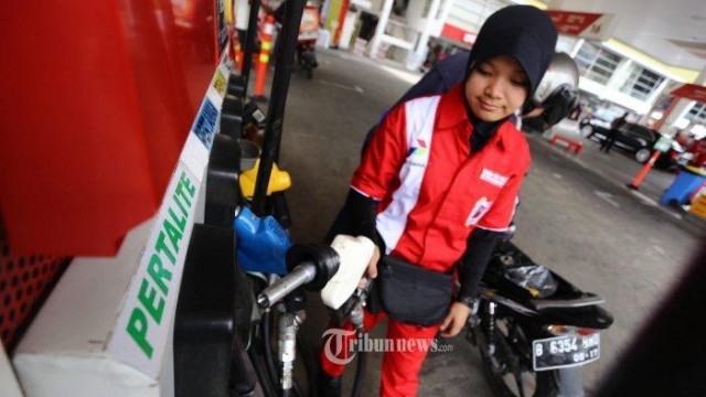Dilarang Isi BBM Pertalite Di SPBU Pertamina, Ini Daftar Merk Motor Dan Mobilnya Dilarang Isi BBM Pertalite Di SPBU Pertamina, Ini Daftar Merk Motor Dan Mobilnya