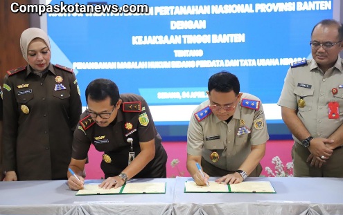 Kanwil BPN Banten dan Kejaksaan Tinggi Teken Kesepakatan untuk Penanganan Masalah Hukum Pertanahan Kanwil BPN Banten dan Kejaksaan Tinggi Teken Kesepakatan untuk Penanganan Masalah Hukum Pertanahan