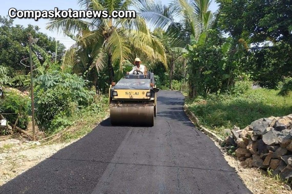 Ketidaksesuaian Pengerjaan Jalan di DPUPR Kota Serang Jadi Sorotan Publik Ketidaksesuaian Pengerjaan Jalan di DPUPR Kota Serang Jadi Sorotan Publik