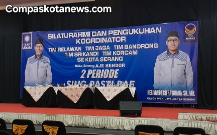 Bacalon Wali Kota Serang Syafrudin Serukan kepada Pendukungnya: Jangan Rendahkan Harga Diri Demi Minyak Sayur Bacalon Wali Kota Serang Syafrudin Serukan kepada Pendukungnya: Jangan Rendahkan Harga Diri Demi Minyak Sayur