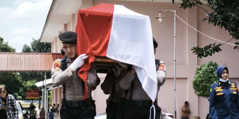 Mengejutkan! Detik-Detik Oknum TNI Tembak Polisi di Lampung, Saksi Ungkap Fakta Mengerikan! Mengejutkan! Detik-Detik Oknum TNI Tembak Polisi di Lampung, Saksi Ungkap Fakta Mengerikan!