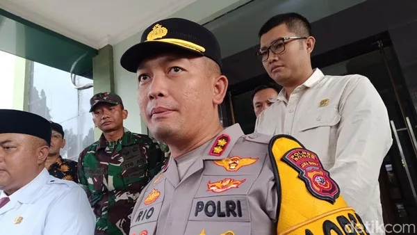 Ormas Nekat Minta THR Paksa? Kapolres Bogor Siap Bertindak Tegas! Ormas Nekat Minta THR Paksa? Kapolres Bogor Siap Bertindak Tegas!