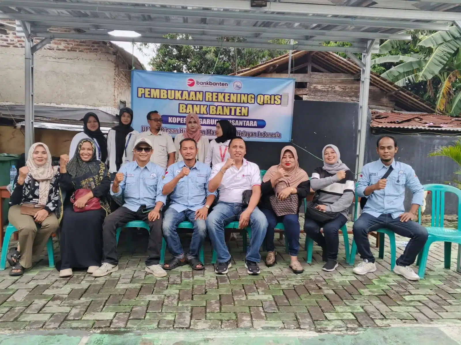 UMKM Koperasi Garuda Nusantara Binaan HMNI Provinsi Banten, Manfaatkan QRIS Untuk Perluas Digitalisasi Transaksi. UMKM Koperasi Garuda Nusantara Binaan HMNI Provinsi Banten, Manfaatkan QRIS Untuk Perluas Digitalisasi Transaksi.