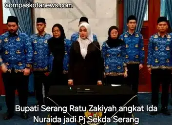 Bupati Serang Ratu Zakiyah Tunjuk Ida Nuraida Resmi Jabat Pj Sekda Serang: Didorong Kawal Tuntas Program 100 Hari Kerja Bupati Bupati Serang Ratu Zakiyah Tunjuk Ida Nuraida Resmi Jabat Pj Sekda Serang: Didorong Kawal Tuntas Program 100 Hari Kerja Bupati