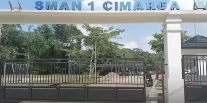 Ratusan Siswa SMAN 1 Cimarga Mogok Sekolah, Kepala Sekolah Dinonaktifkan