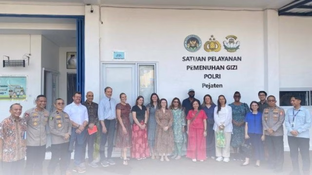 Polri Dapat Apresiasi Internasional atas Inovasi Sentra Pemenuhan Gizi di Pejaten Polri Dapat Apresiasi Internasional atas Inovasi Sentra Pemenuhan Gizi di Pejaten