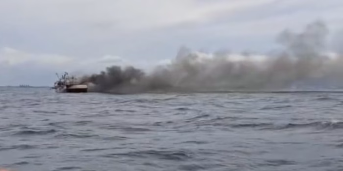 Kapal Nelayan KM Marina 7 Terbakar di Perairan Cilegon, Satu ABK Meninggal Dunia