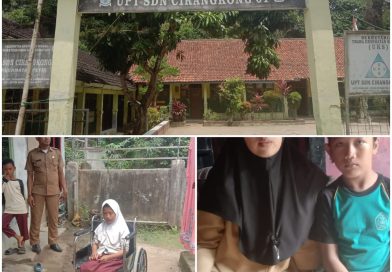 Semangat Ririn, Siswa Disabilitas di Serang yang Tak Pernah Menyerah Menuntut Ilmu Semangat Ririn, Siswa Disabilitas di Serang yang Tak Pernah Menyerah Menuntut Ilmu
