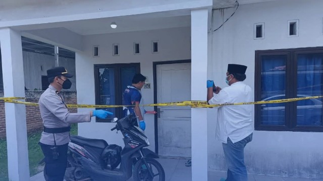 Pria Lansia di Pandeglang Ditemukan Meninggal di Dalam Rumah, Diduga Sudah Tiga Hari Pria Lansia di Pandeglang Ditemukan Meninggal di Dalam Rumah, Diduga Sudah Tiga Hari