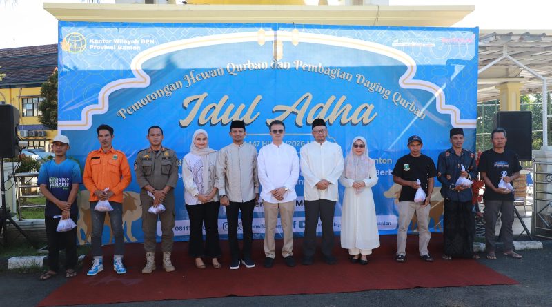 Tebar Kepedulian Melalui Pemotongan dan Pembagian Hewan Kurban Idul Adha 1447 H Tebar Kepedulian Melalui Pemotongan dan Pembagian Hewan Kurban Idul Adha 1447 H