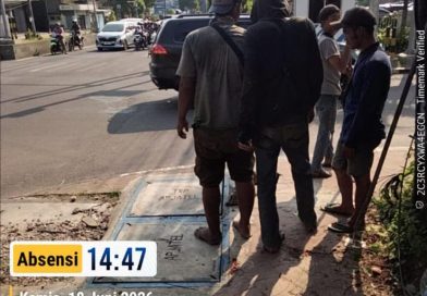 Dinas PUPR Banten Diduga Tak Tegas, Hanya Hentikan Kerja Tanpa Sanksi & Bongkar Tiang Kabel Ilegal Dinas PUPR Banten Diduga Tak Tegas, Hanya Hentikan Kerja Tanpa Sanksi & Bongkar Tiang Kabel Ilegal